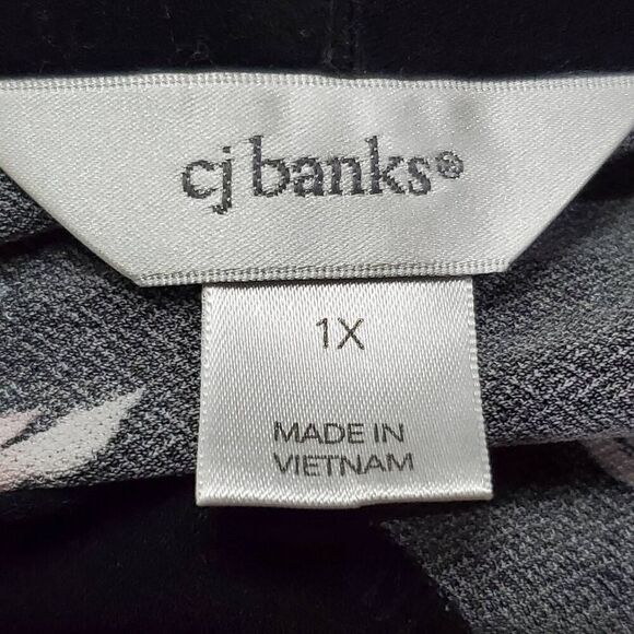 CJ Banks 1X Plus Black Floral LS Blouse - Picture 4 of 5